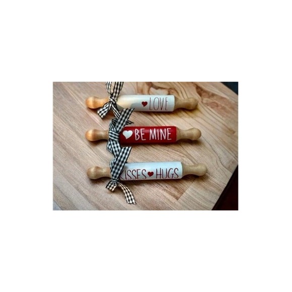 🆕 Set Valentines Day | Farmhouse Mini Rolling Pins | Tiered Tray Decor. - Picture 3 of 6